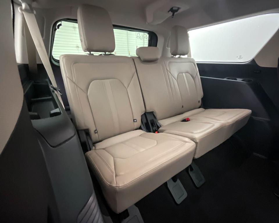 new 2024 Ford Expedition Max car, priced at $67,704