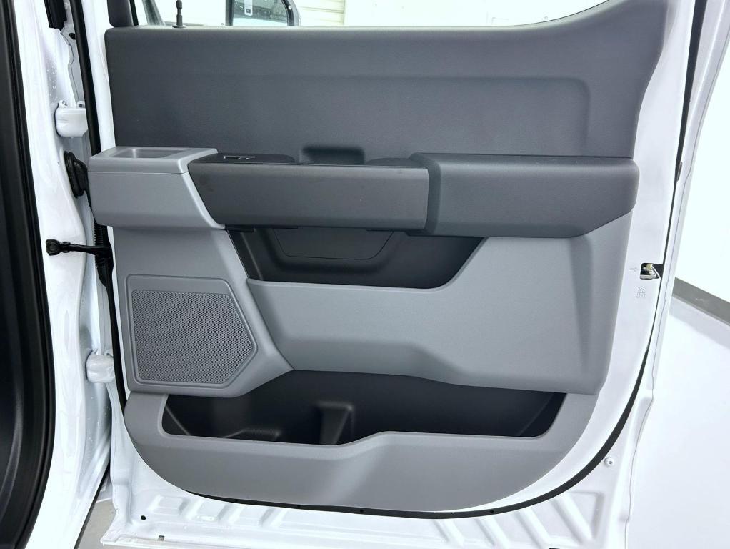 new 2025 Ford F-250 car, priced at $49,414