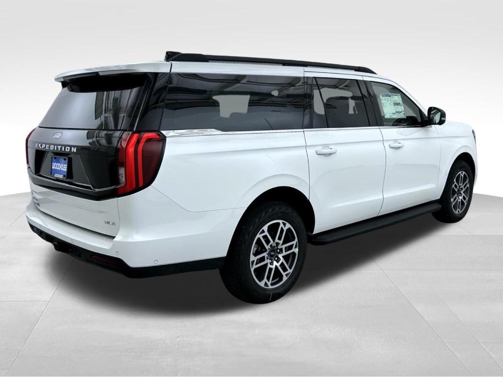 new 2025 Ford Expedition Max car, priced at $74,099