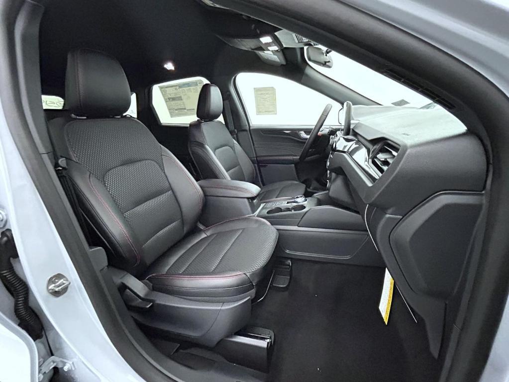 new 2025 Ford Escape car, priced at $30,930