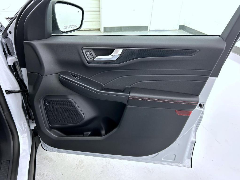 new 2025 Ford Escape car, priced at $30,930