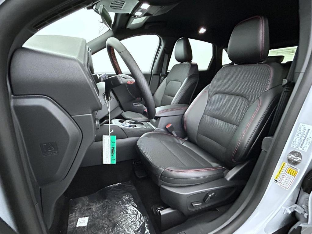 new 2025 Ford Escape car, priced at $30,930