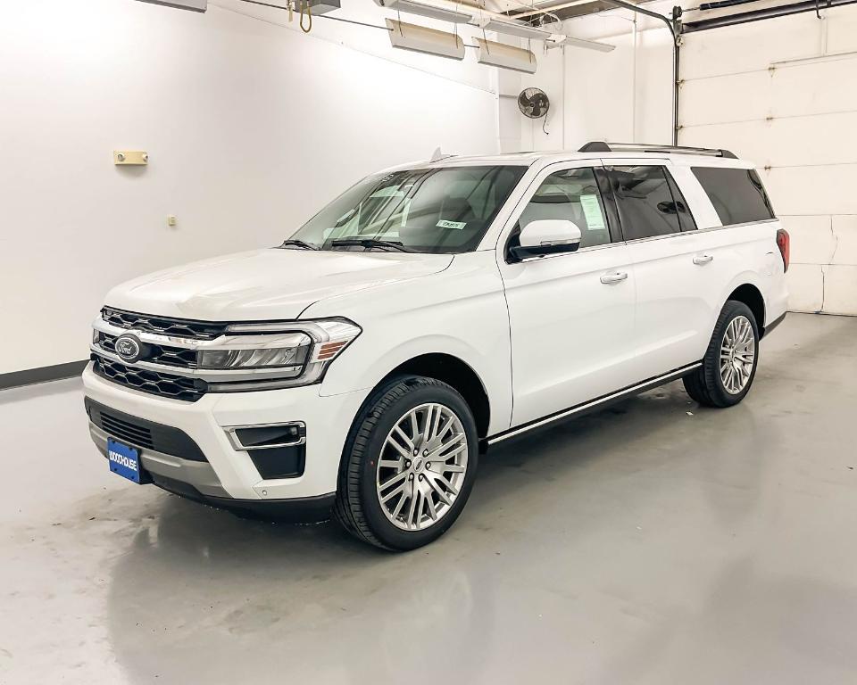 new 2024 Ford Expedition Max car, priced at $68,204