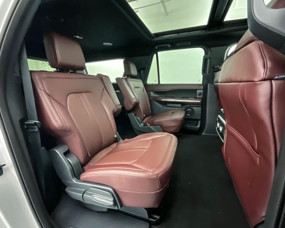 new 2024 Ford Expedition Max car, priced at $68,204