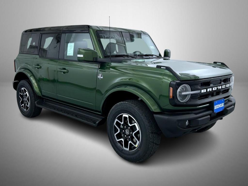 new 2025 Ford Bronco car, priced at $51,317