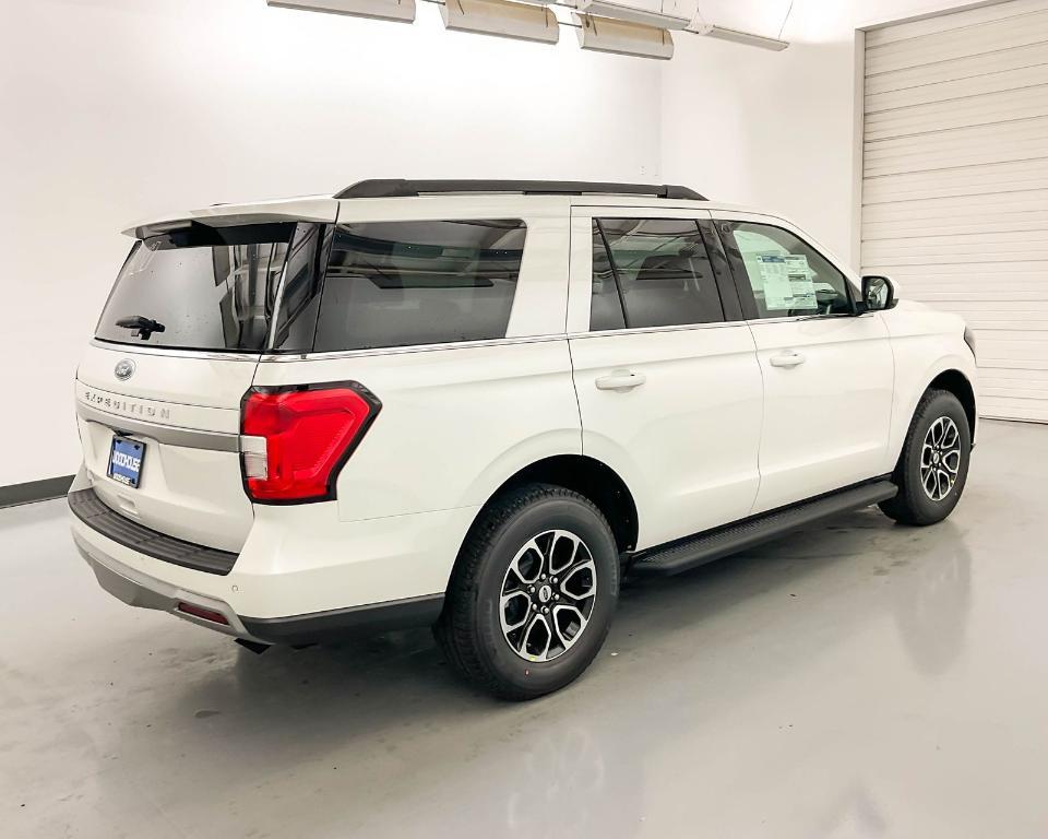 new 2024 Ford Expedition car, priced at $55,769