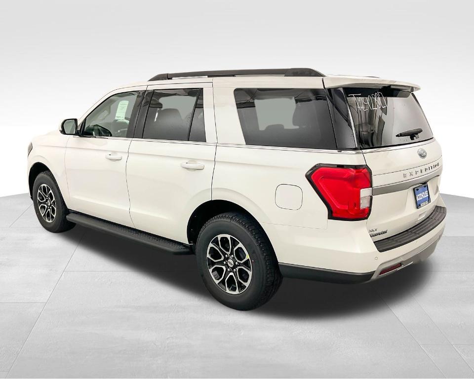 new 2024 Ford Expedition car, priced at $60,769