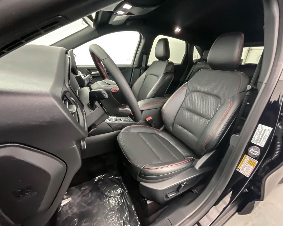 new 2025 Ford Escape car, priced at $33,679