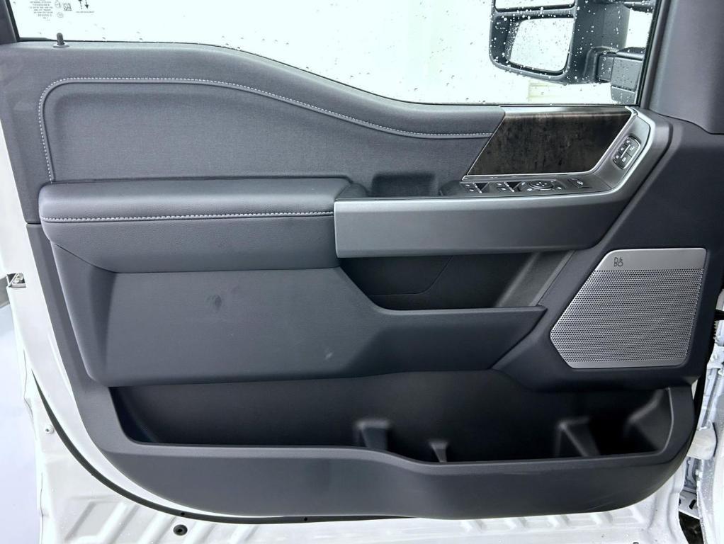 new 2025 Ford F-250 car, priced at $88,824