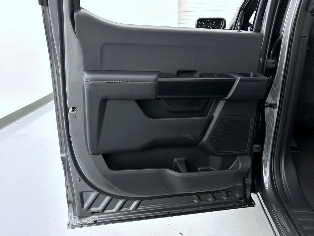 new 2025 Ford F-150 car, priced at $47,917