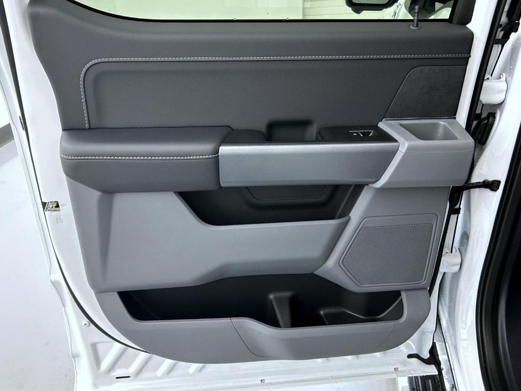 new 2025 Ford F-150 car, priced at $58,898