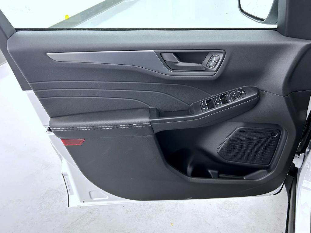 new 2025 Ford Escape car, priced at $28,174