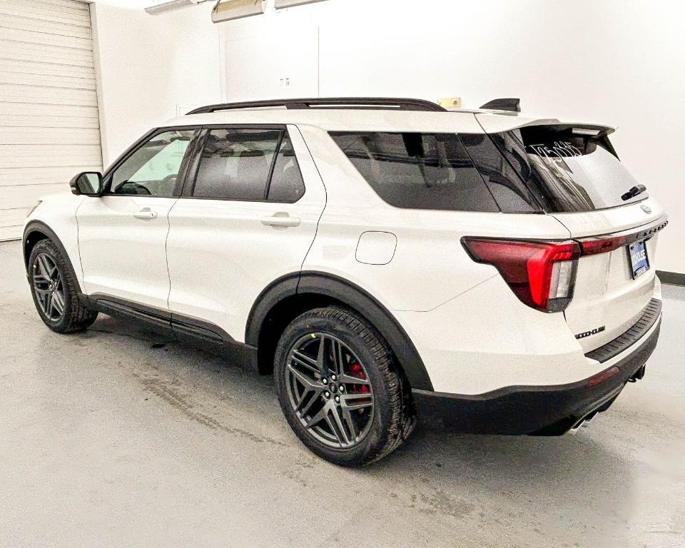 new 2025 Ford Explorer car, priced at $58,524