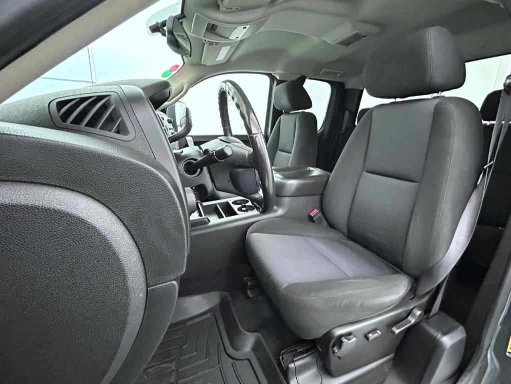 used 2011 Chevrolet Silverado 2500 car, priced at $19,635