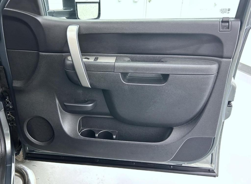 used 2011 Chevrolet Silverado 2500 car, priced at $19,635