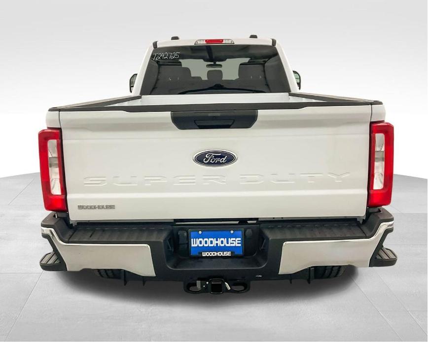 new 2024 Ford F-250 car, priced at $66,114