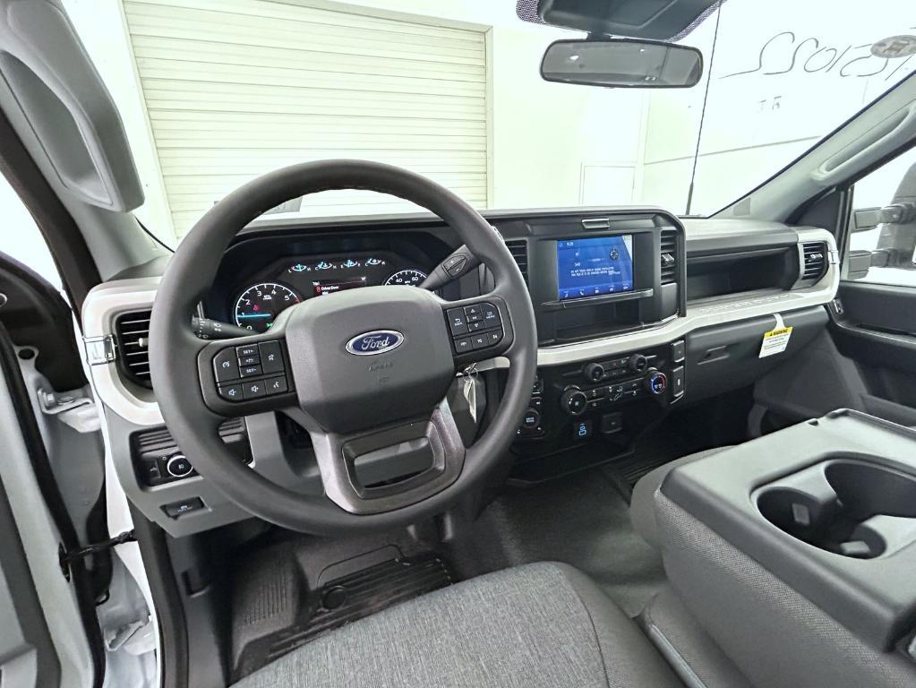 new 2025 Ford F-350 car, priced at $47,414