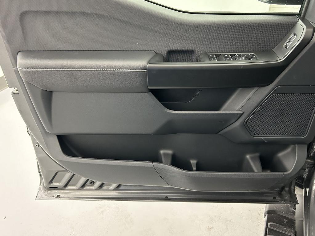 new 2025 Ford F-150 car, priced at $51,583