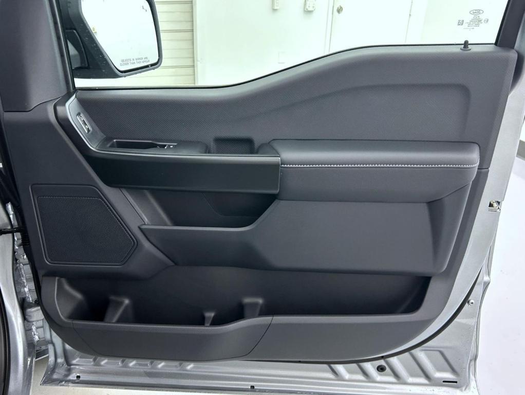 new 2025 Ford F-150 car, priced at $47,517
