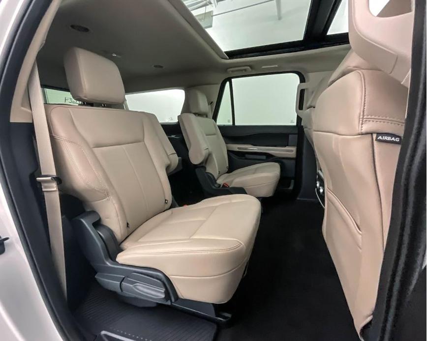 new 2024 Ford Expedition Max car, priced at $66,749