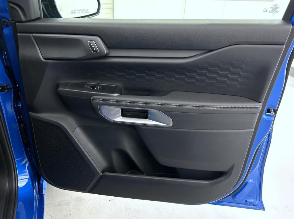 new 2025 Ford Ranger car, priced at $37,720