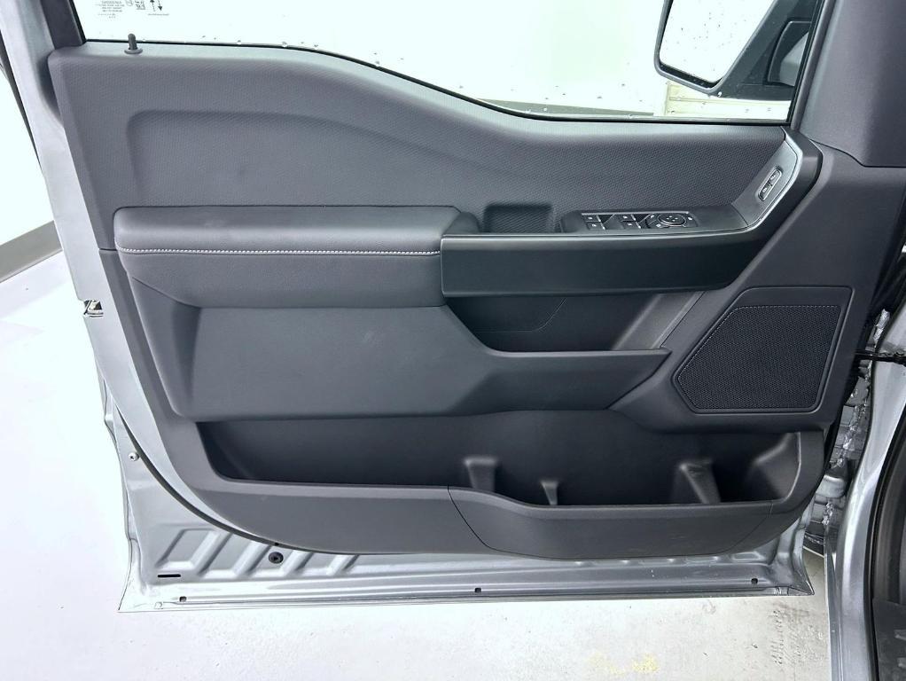 new 2025 Ford F-150 car, priced at $47,517