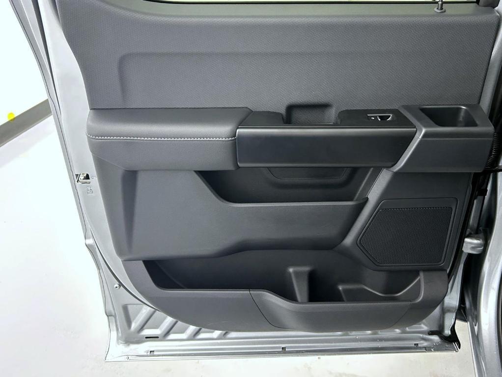 new 2025 Ford F-150 car, priced at $47,517