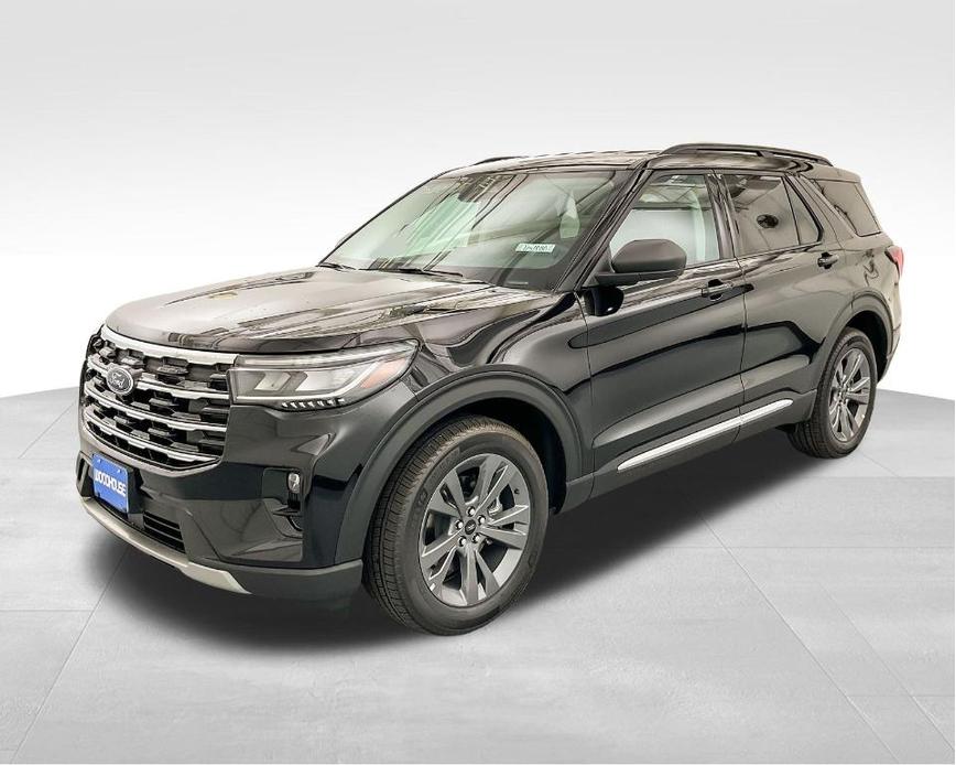 new 2025 Ford Explorer car, priced at $46,894