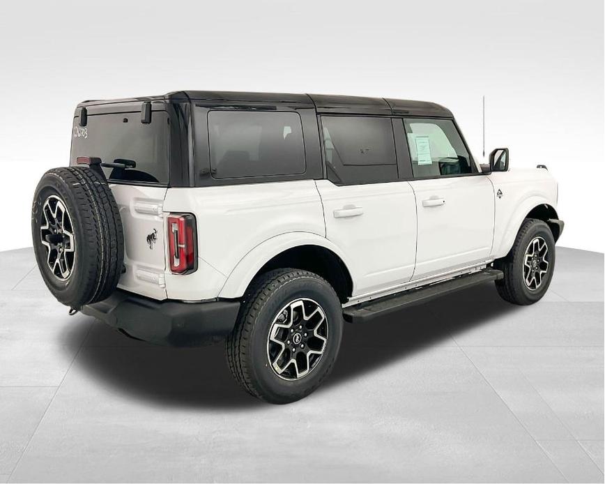 new 2024 Ford Bronco car, priced at $52,664