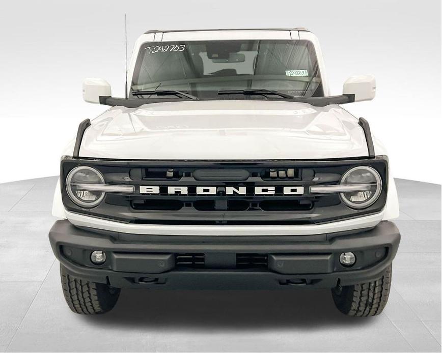 new 2024 Ford Bronco car, priced at $52,664