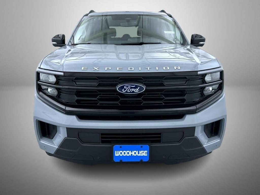 new 2025 Ford Expedition car, priced at $70,785