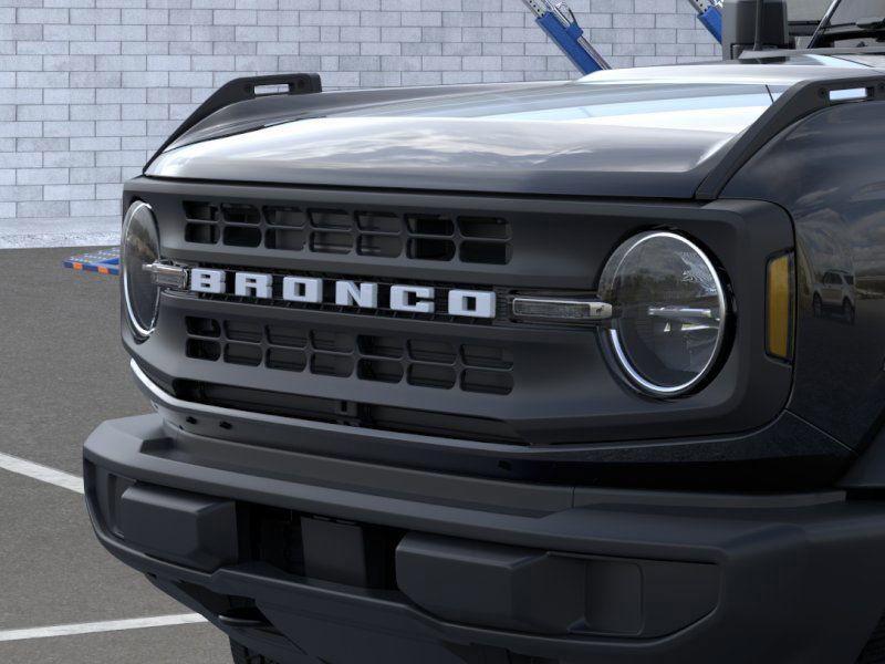 new 2025 Ford Bronco car, priced at $41,952