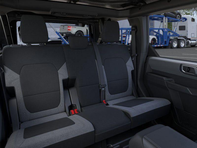 new 2025 Ford Bronco car, priced at $41,952