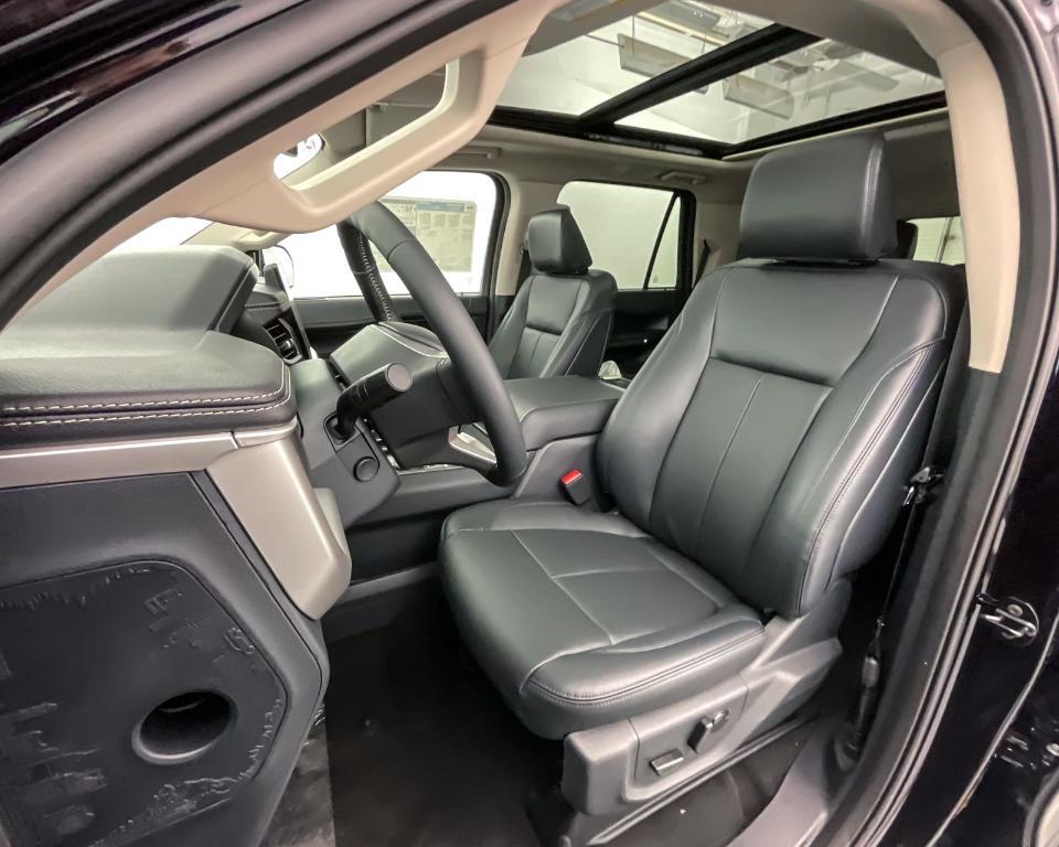 new 2024 Ford Expedition car, priced at $64,994