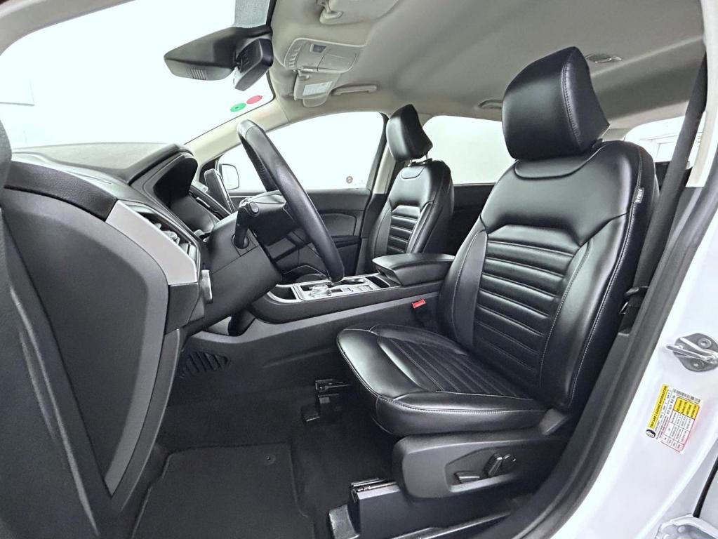 used 2024 Ford Edge car, priced at $25,663