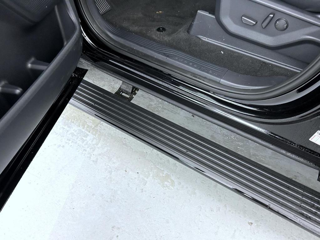 new 2025 Ford Expedition Max car, priced at $81,379