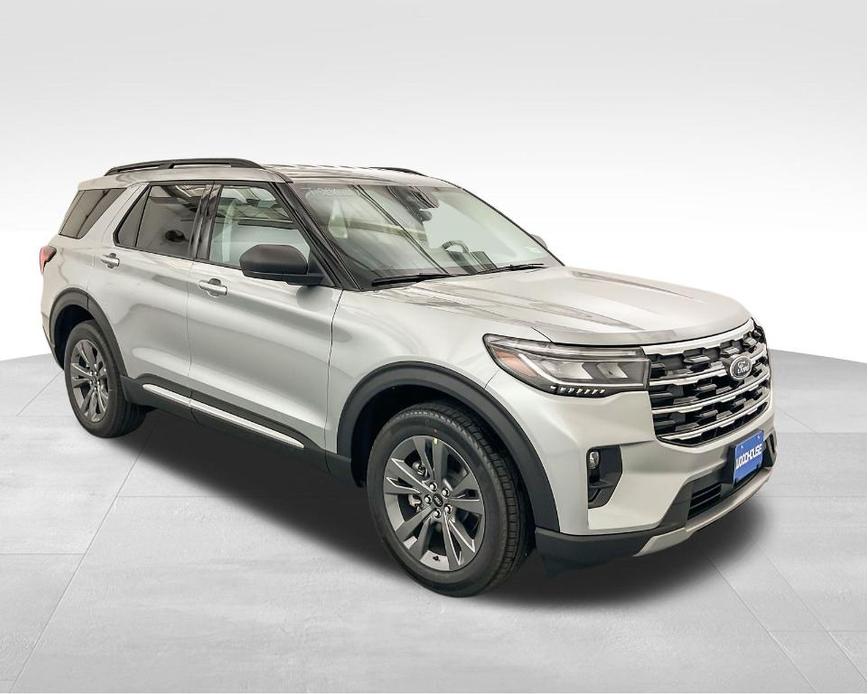 new 2025 Ford Explorer car, priced at $47,404