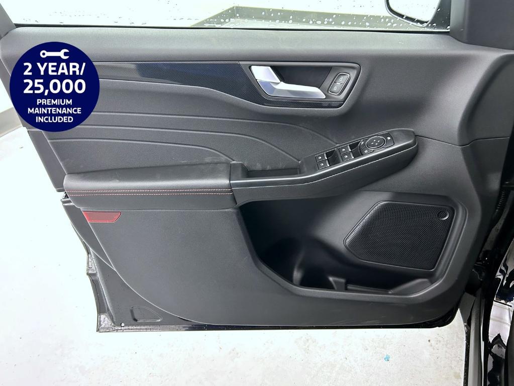 new 2025 Ford Escape car, priced at $26,250