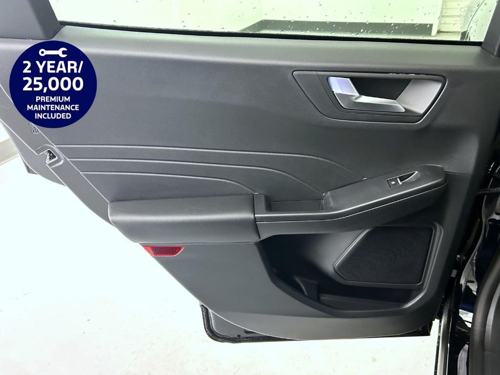 new 2025 Ford Escape car, priced at $26,250