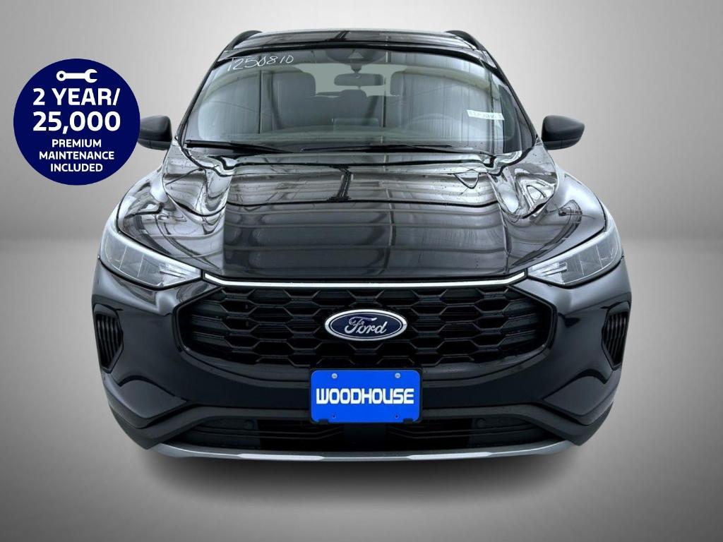 new 2025 Ford Escape car, priced at $26,250