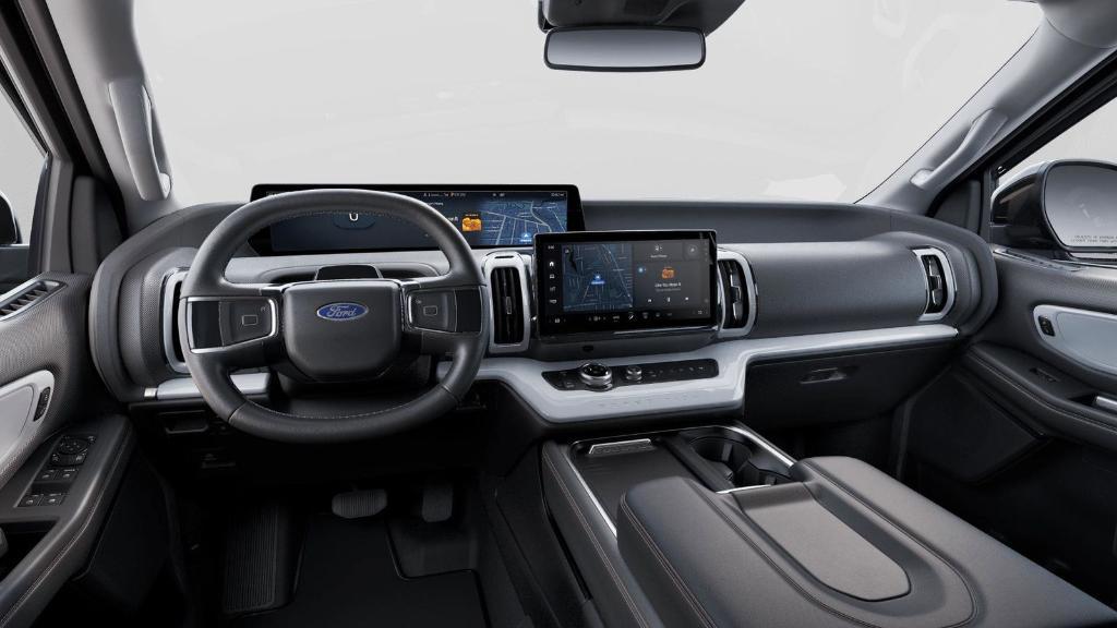 new 2025 Ford Expedition car, priced at $71,024