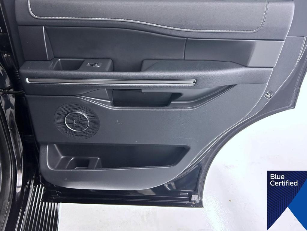 used 2022 Ford Expedition car, priced at $43,669