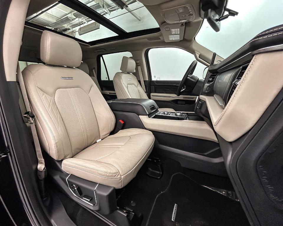 new 2024 Ford Expedition car, priced at $74,089