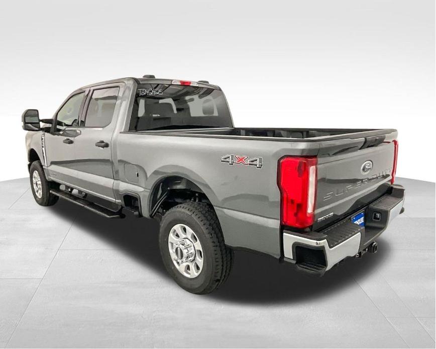 new 2024 Ford F-350 car, priced at $65,689