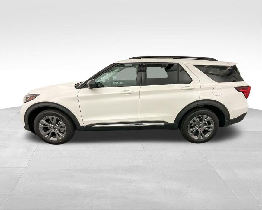 new 2025 Ford Explorer car, priced at $48,279