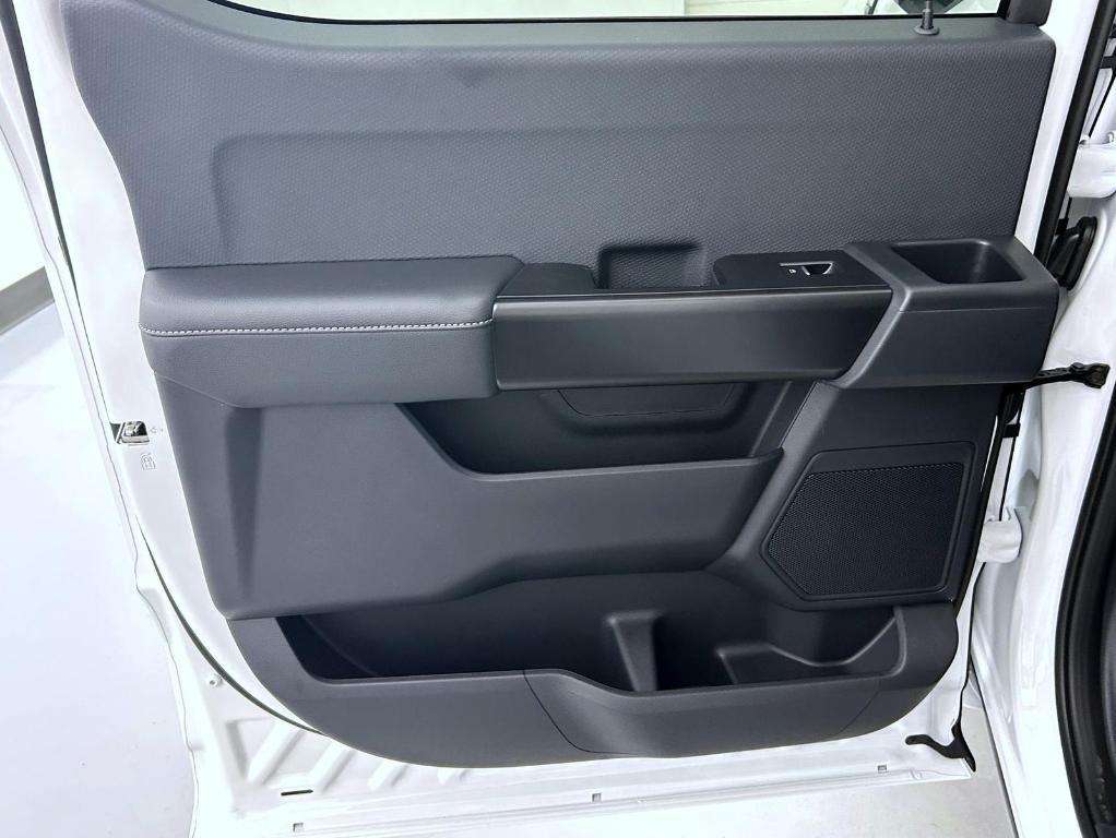 new 2025 Ford F-150 car, priced at $47,517