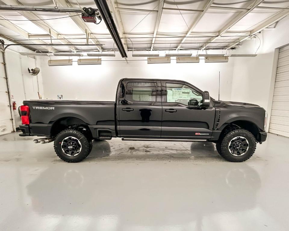 new 2025 Ford F-250 car, priced at $95,609