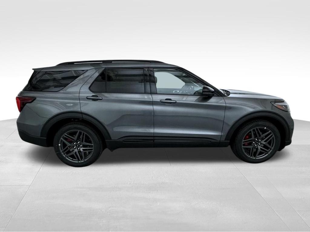 new 2025 Ford Explorer car, priced at $55,047