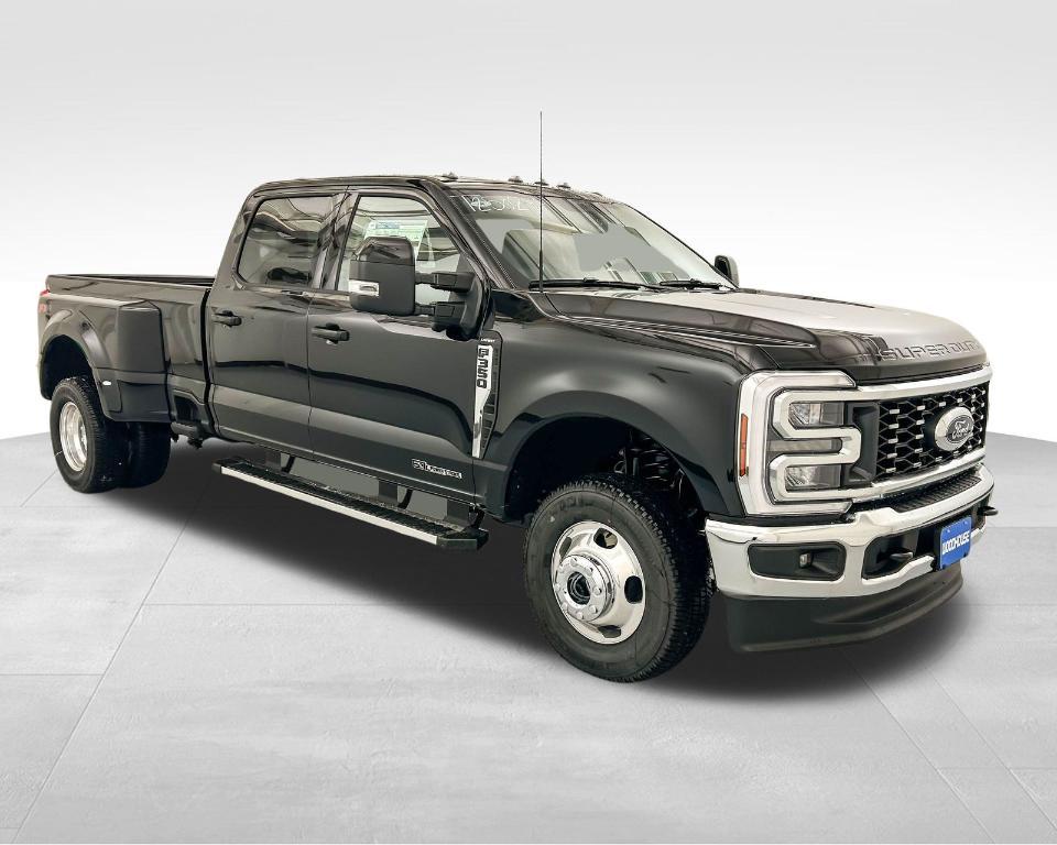 new 2025 Ford F-350 car, priced at $82,499