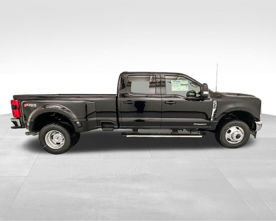 new 2025 Ford F-350 car, priced at $82,499